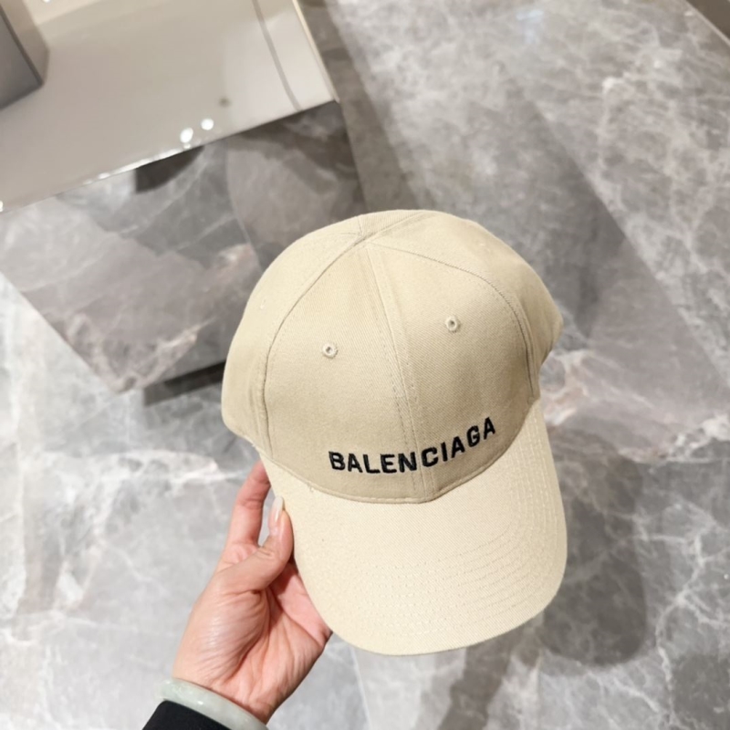 BALENCIAGA